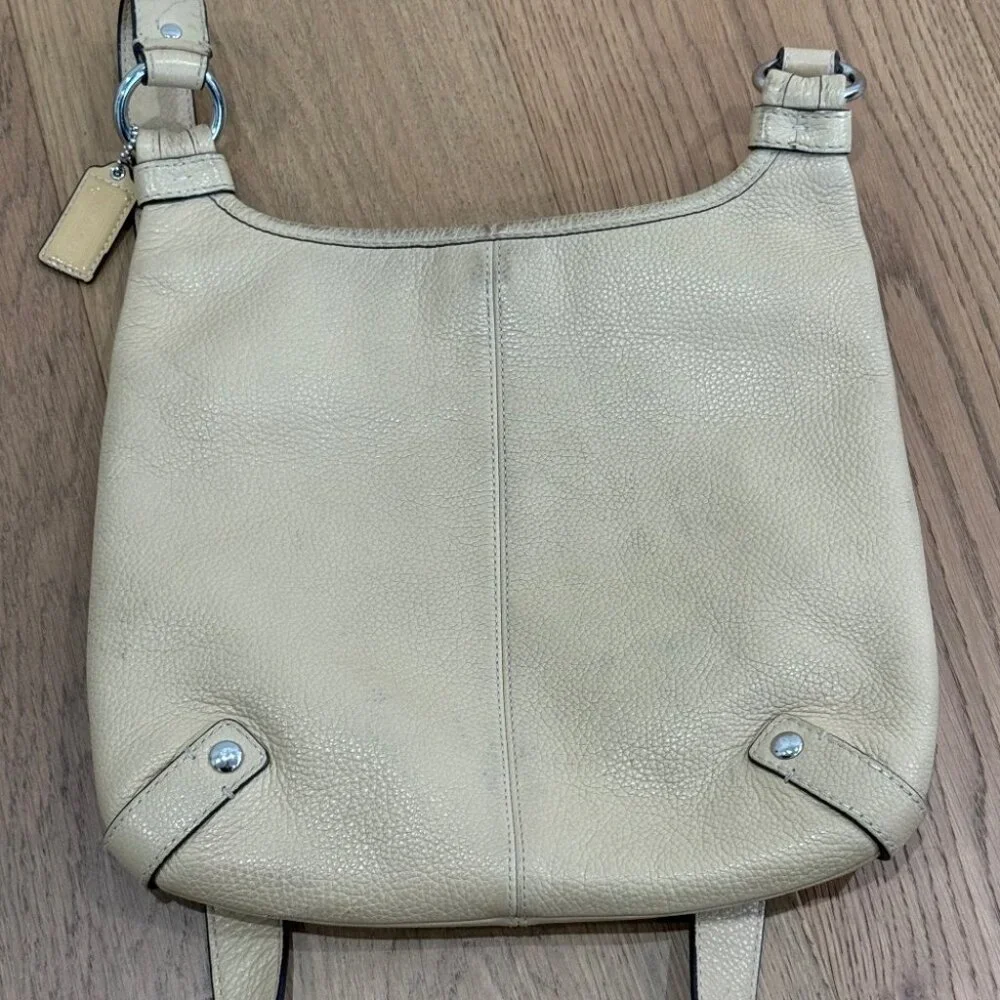 GUC Coach F14679 Penelope‎ Hippie Leather Crossbody Bag - Cream - Picture 6 of 8